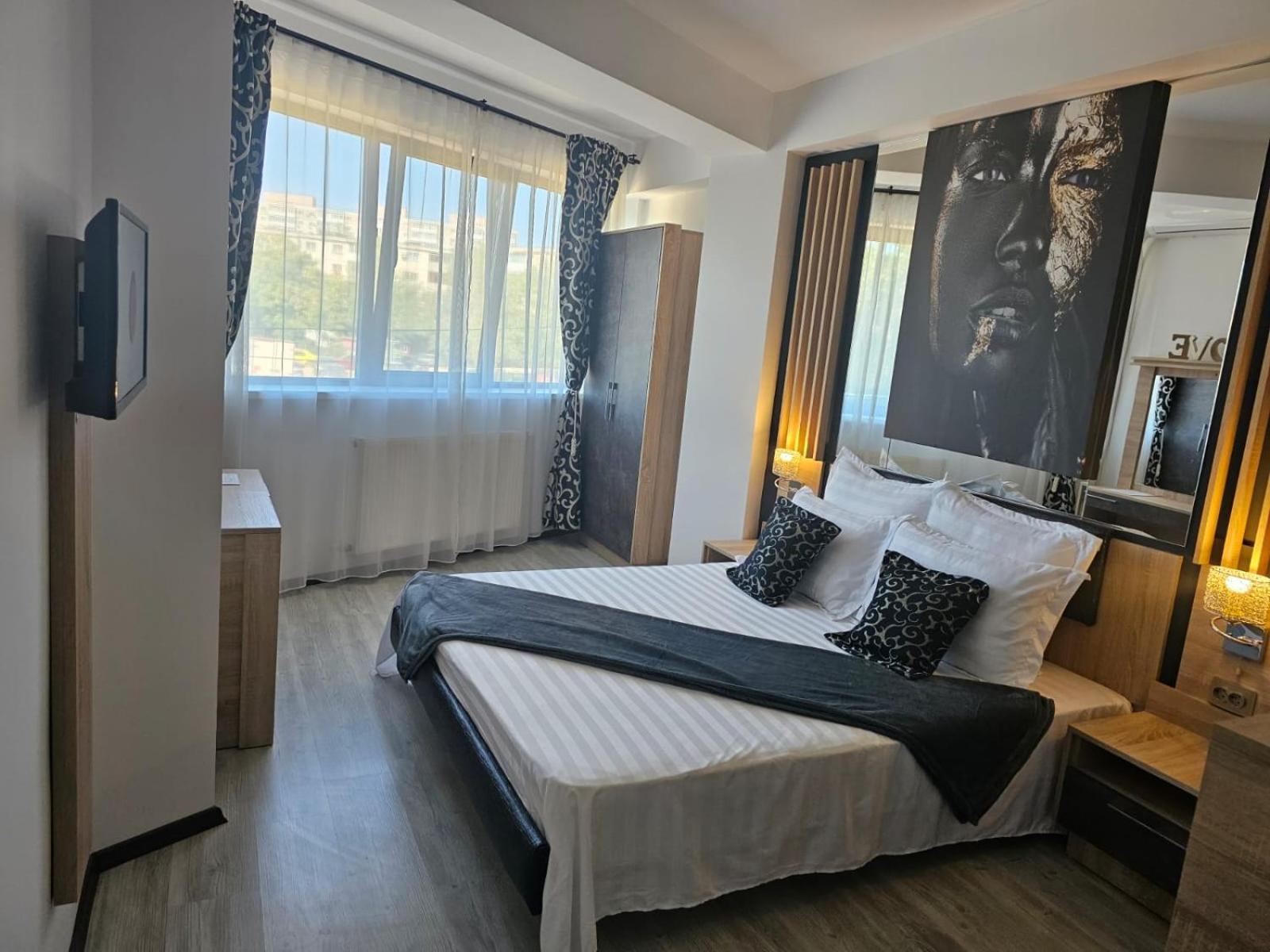 Hotel Theline Bukareszt Zewnętrze zdjęcie