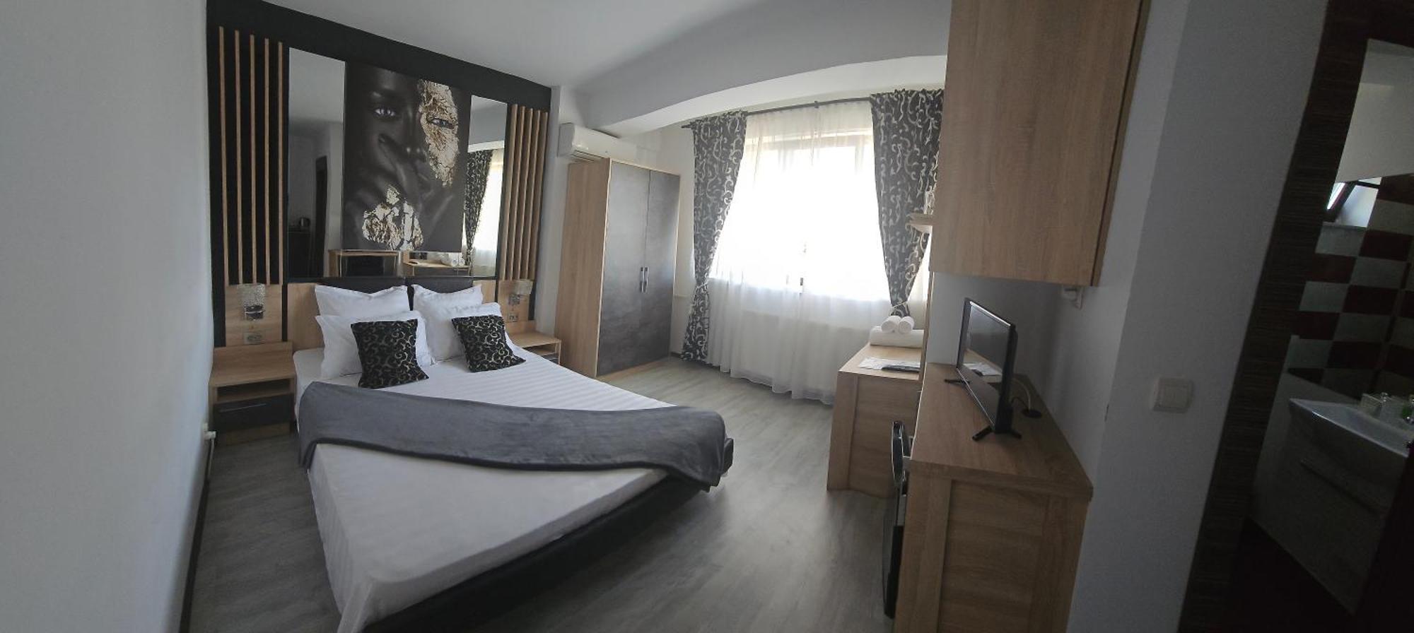 Hotel Theline Bukareszt Zewnętrze zdjęcie