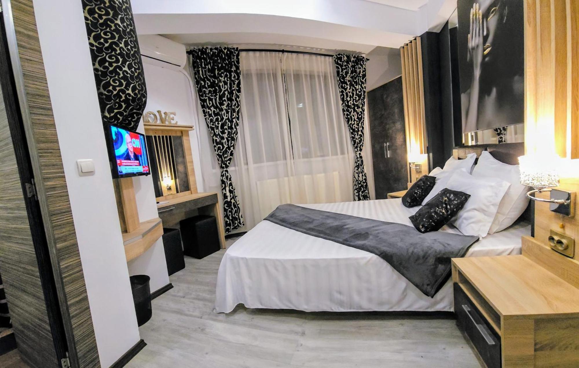 Hotel Theline Bukareszt Zewnętrze zdjęcie